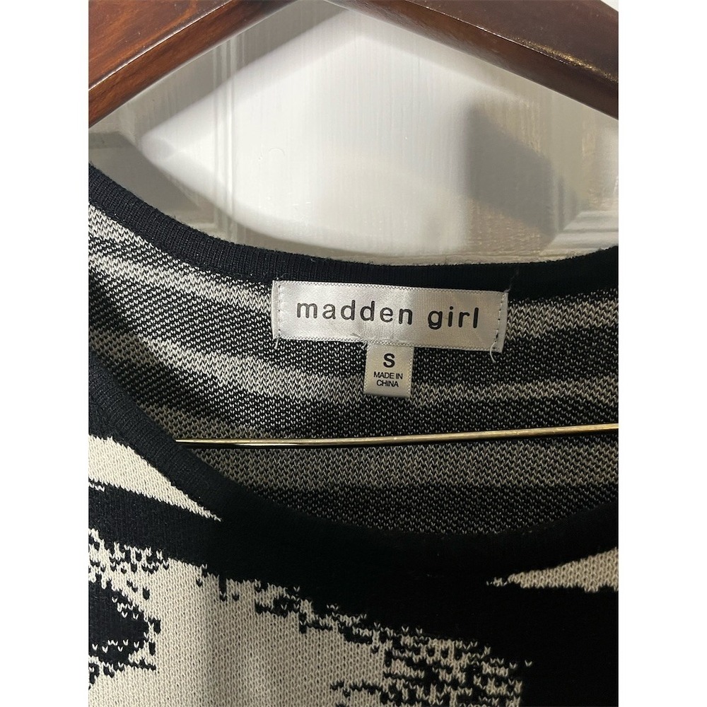 Madden Girl Sweater Maxi Dress Womens Size S Zebra Print Long Sleeve - Picture 2 of 7